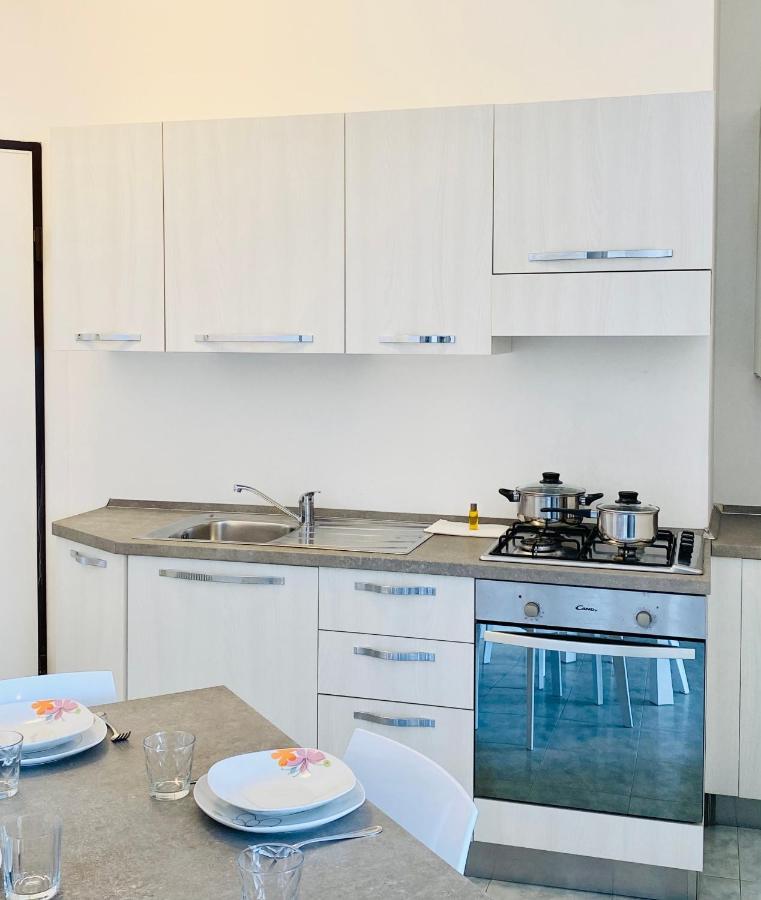 Margherita 8 Apartment - Ground Floor Rimini Buitenkant foto